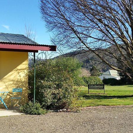 Omeo Motel Exteriör bild