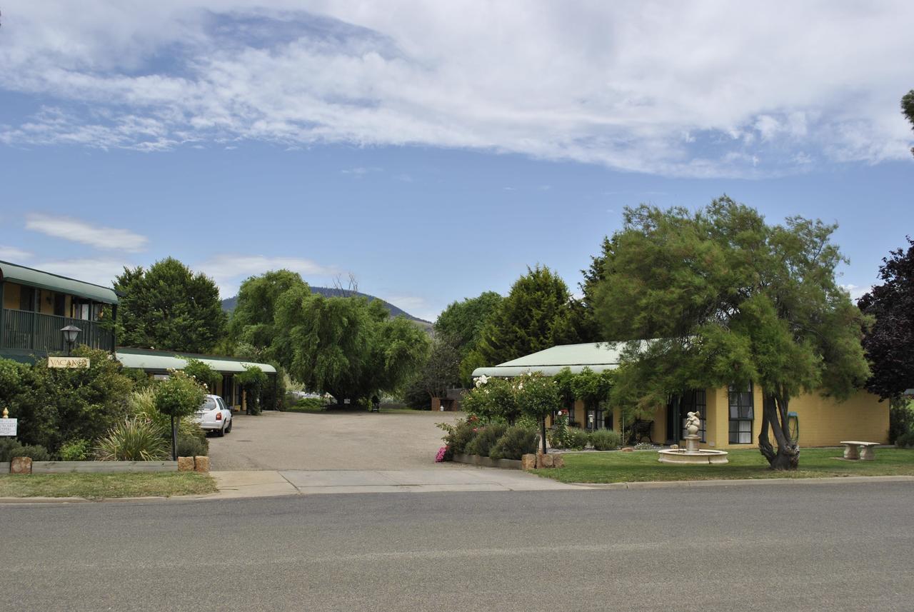 Omeo Motel Exteriör bild