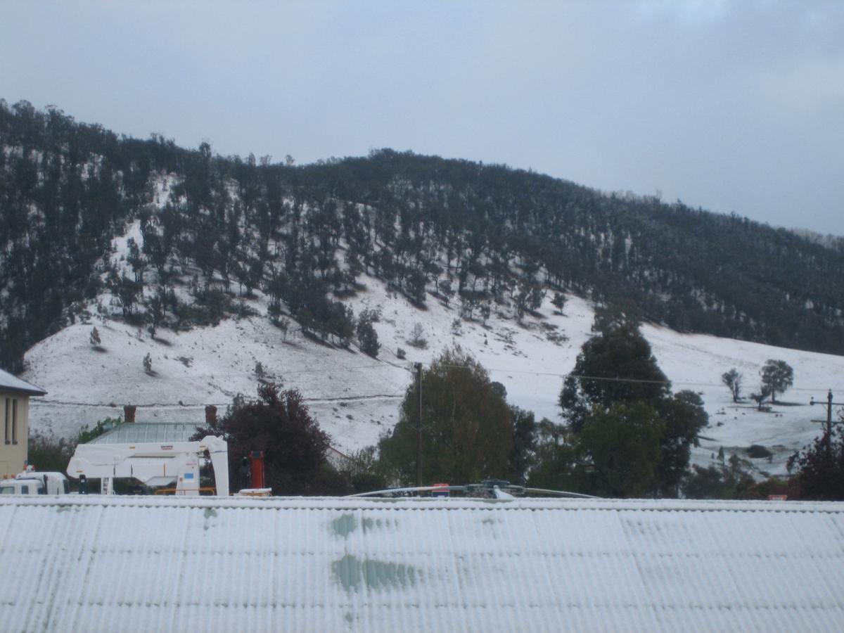 Omeo Motel Exteriör bild