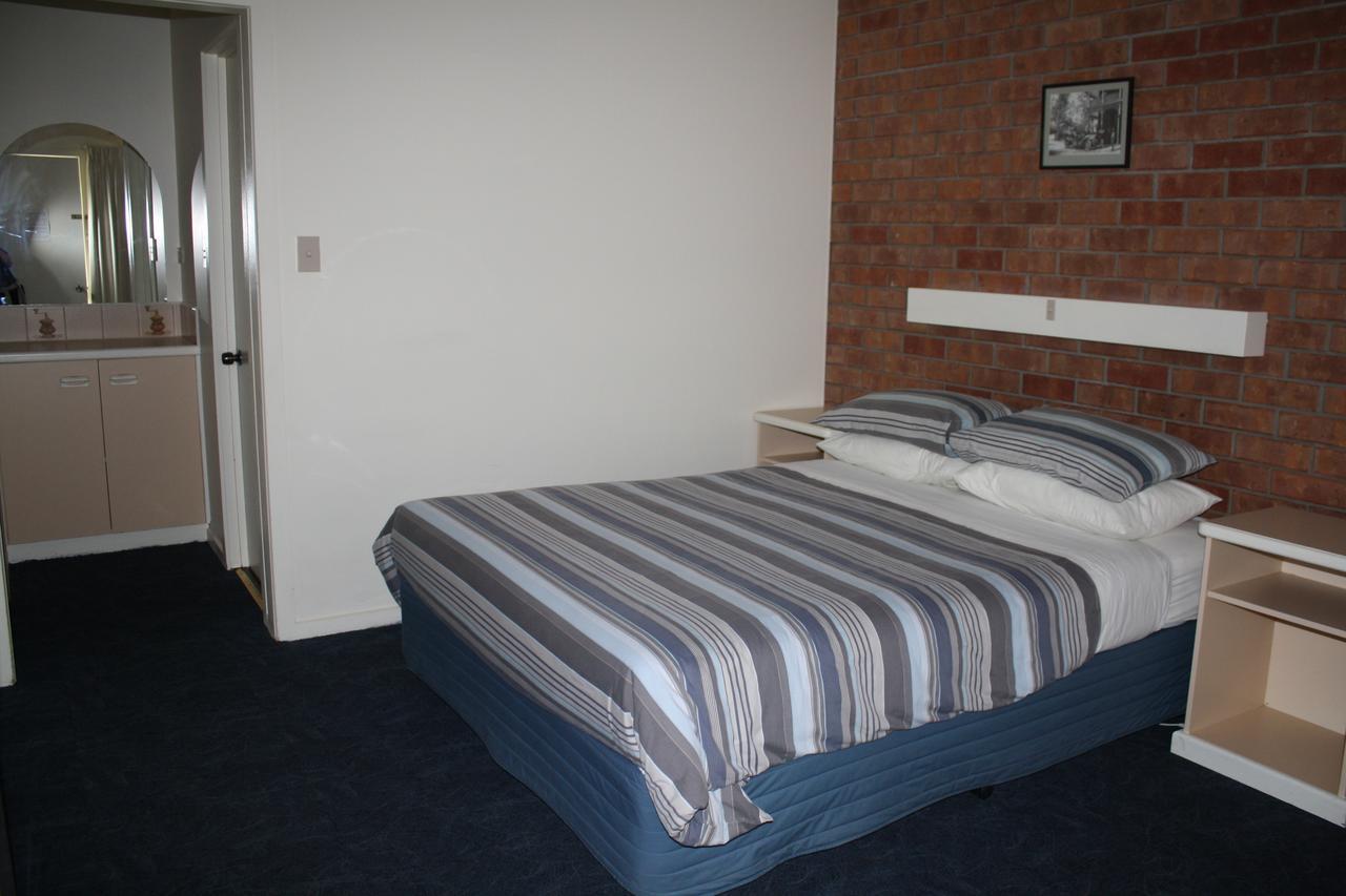 Omeo Motel Exteriör bild